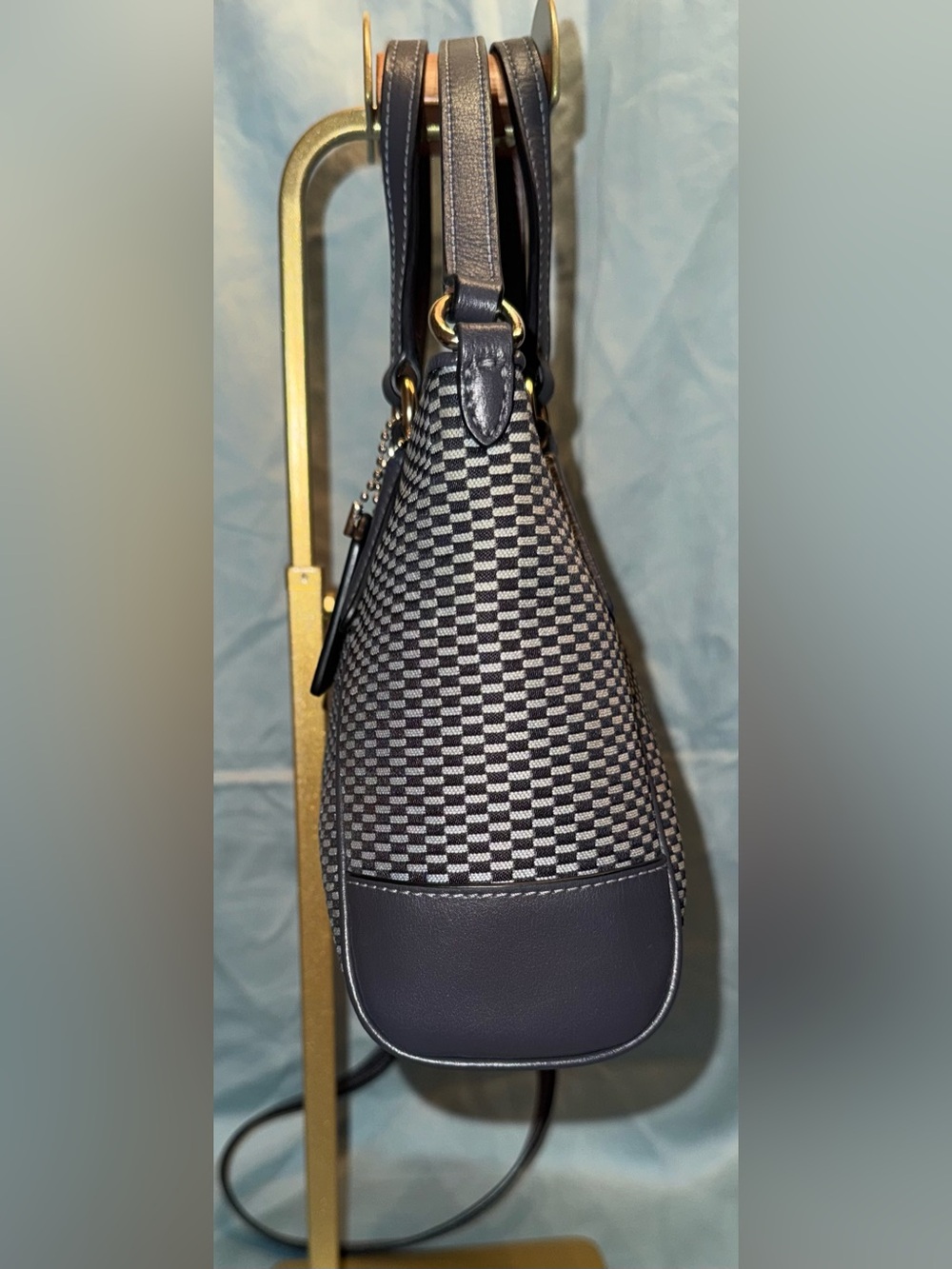 Coach Mini/Small Kelsey Satchel in the Legacy Jacquard pattern - Picture 4 of 11